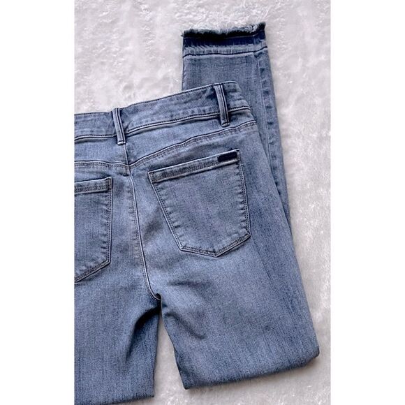 White House Black Market WHBM Released-Hem Skinny
Ankle Jeans, Size 4 - Picture 16 of 16